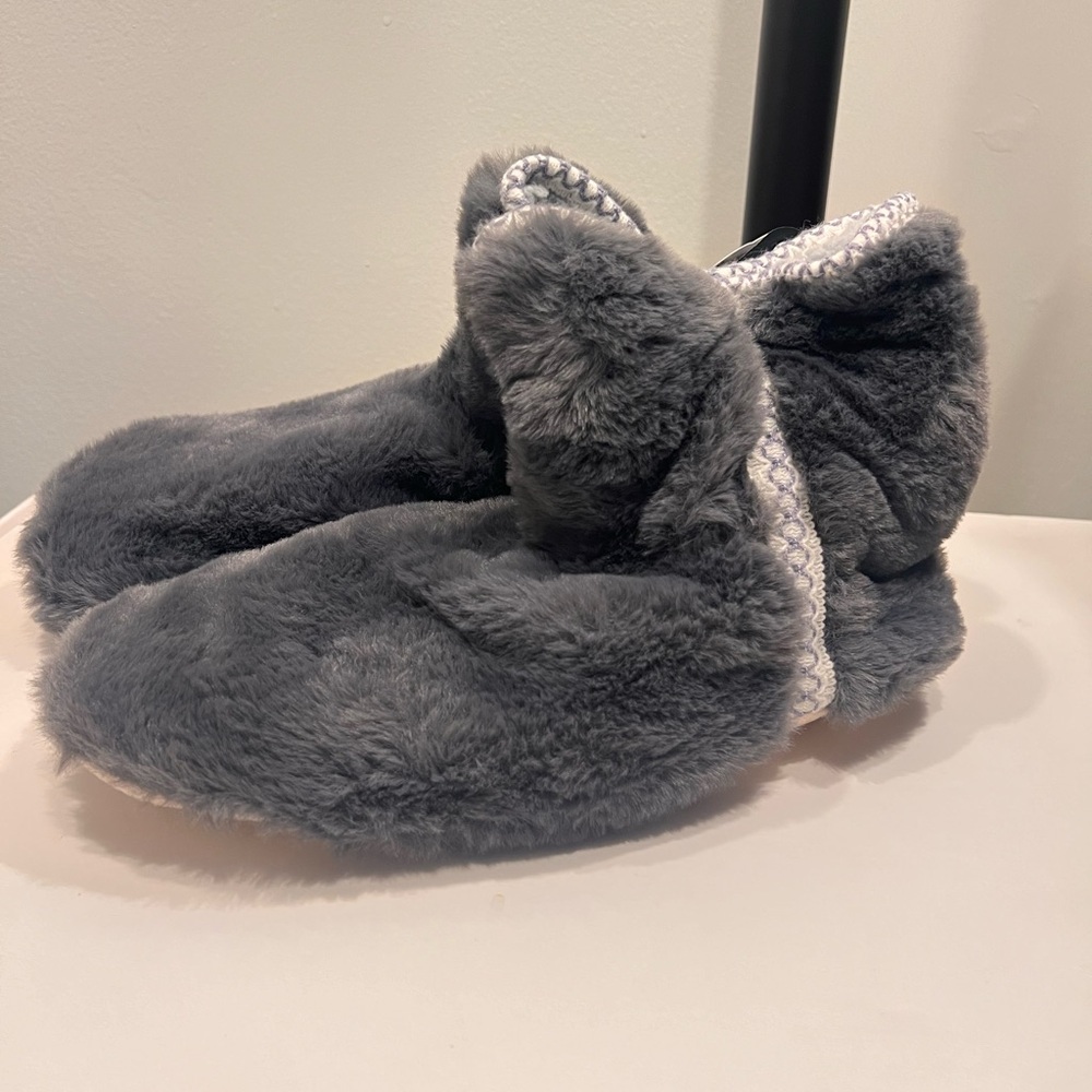Fuzzy Bootie - Size M/L